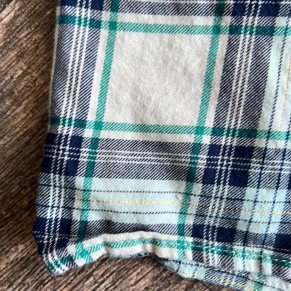 Gap plaid flannel - Picture 6 of 10